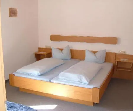 Gaestehaus Baltram 3* ラムサウ