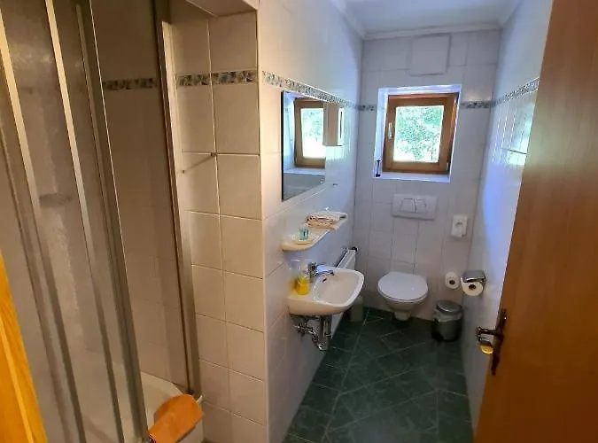 Отель Gaestehaus Baltram 3*
