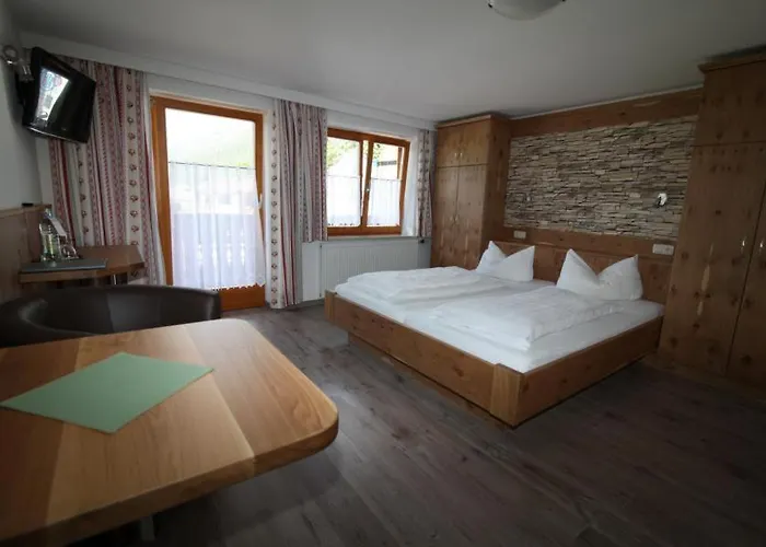 Отель Gaestehaus Baltram