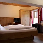 Hotel Gaestehaus Baltram
