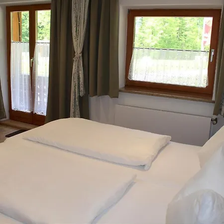 Gaestehaus Baltram 3*